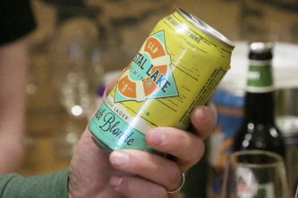 Entertaining for beer geeks as well as their friends